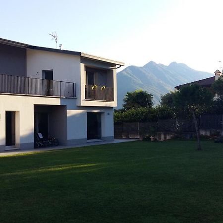 White House Lucia Villa Colico Exteriör bild